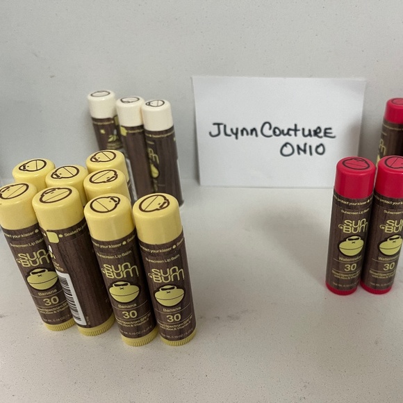 New Sun Bum SPF 30 chapstick bundle Banana 2 pc, Sun Bum chapstick N… - Picture 1 of 4